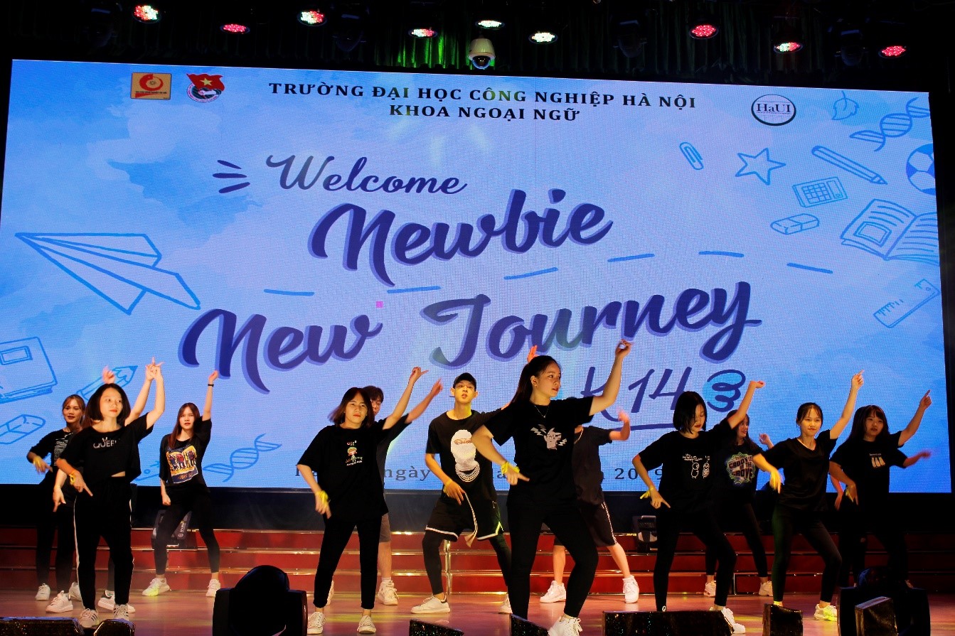 Chào tân sinh viên khóa 14 – Newbie New Journey