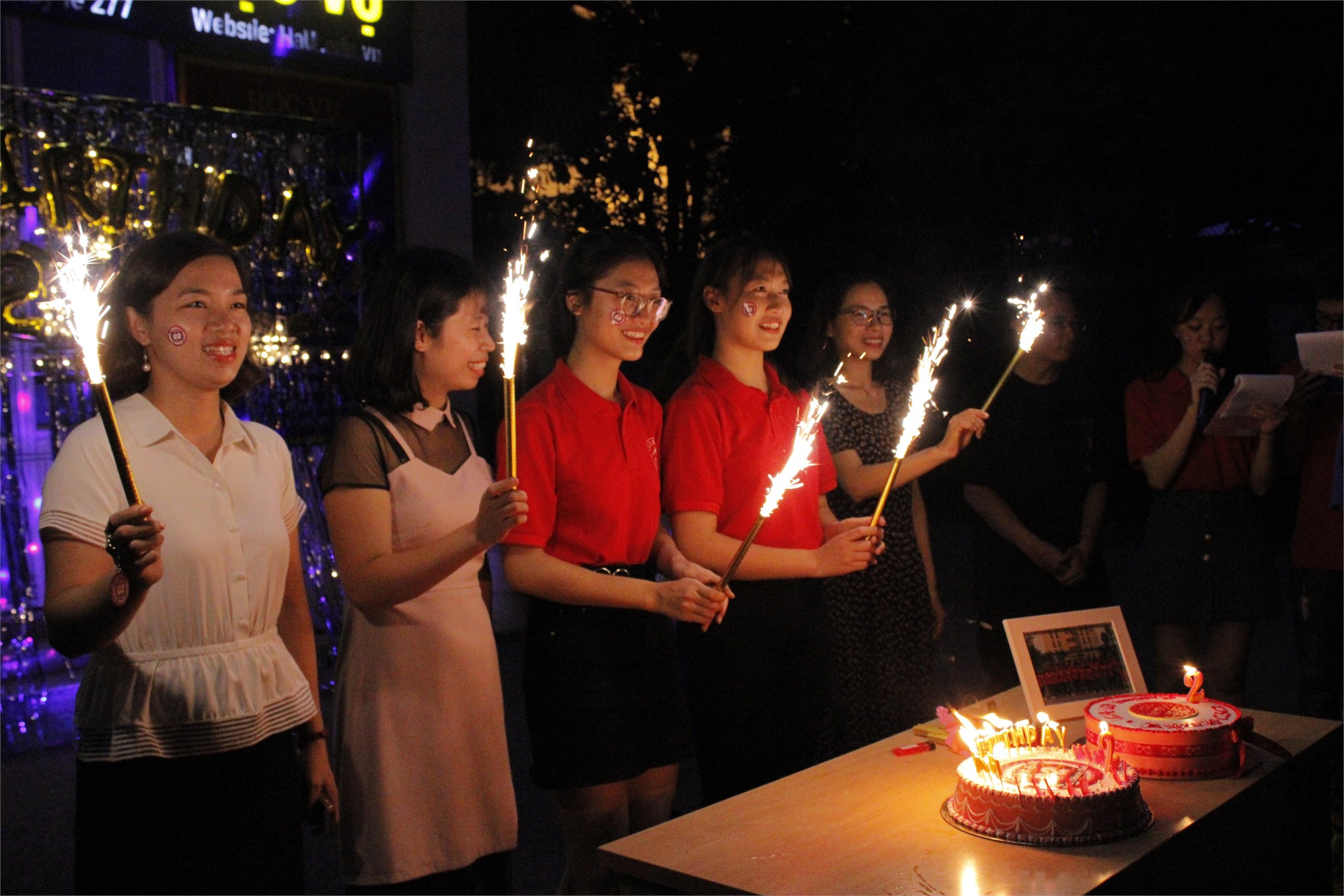 Offline chào tân thành viên và kỉ niệm 2 năm thành lập Câu lạc bộ tiếng Trung C2 - Haui