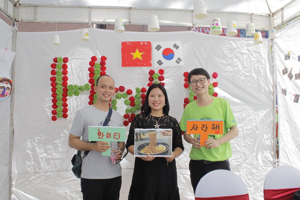 Khoa Ngoại ngữ tham gia Ngày hội tiếng Hàn Hangeulnal