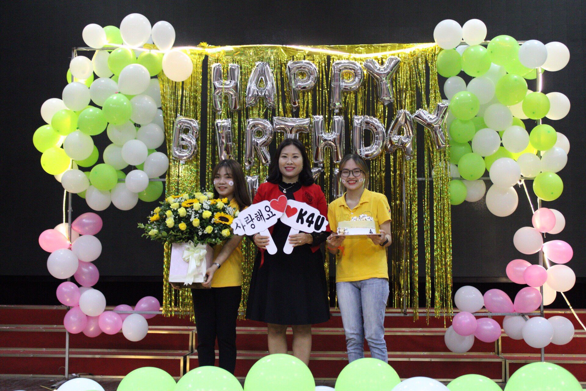 Câu lạc bộ Tiếng Hàn Quốc K4U - HaUI kỷ niệm sinh nhật 2 năm tuổi