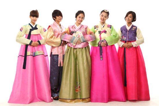 Cùng tìm hiểu về Trang phục dạ hội Hàn Quốc