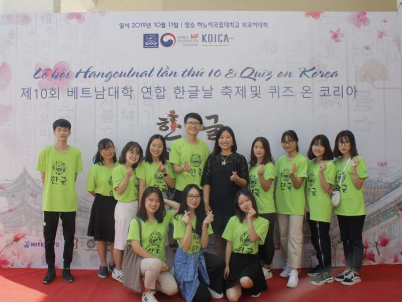 Khoa Ngoại ngữ tham gia Ngày hội tiếng Hàn Hangeulnal